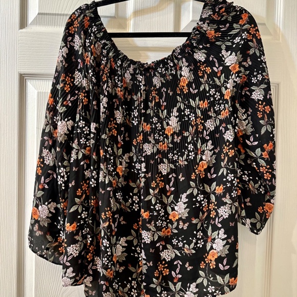 MAX STUDIO BELL SLEEVE TOP Size: L - Picture 3 of 5